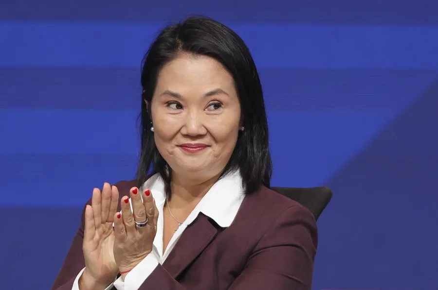 Keiko Fujimori sube en 29 dólares el salario mínimo en Perú, hasta los 361 dólares