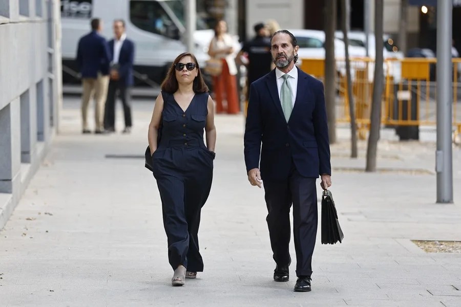 gerente PSOE Leire Díez Santos Cerdán