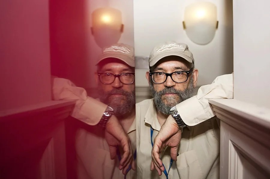 El escritor y crítico teatral Marcos Ordoñez.