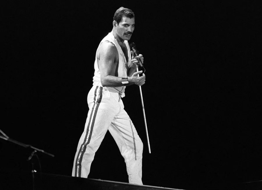 El cantante británico Freddie Mercury,