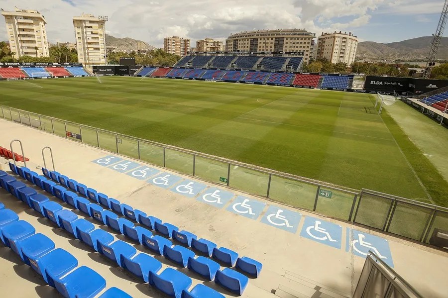 Vista general del estadio Nuevo Pepico Amat del C.D. Eldense.
