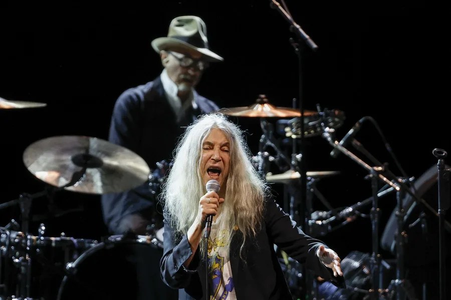 La cantante, compositora y escritora estadounidense Patti Smith