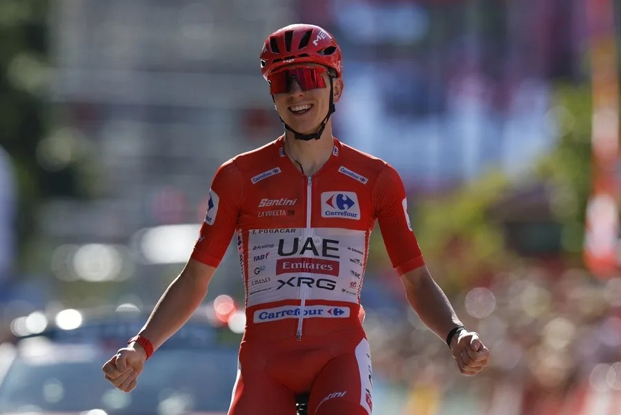El ciclista esloveno del UAE Emirates Tadej Pogacar