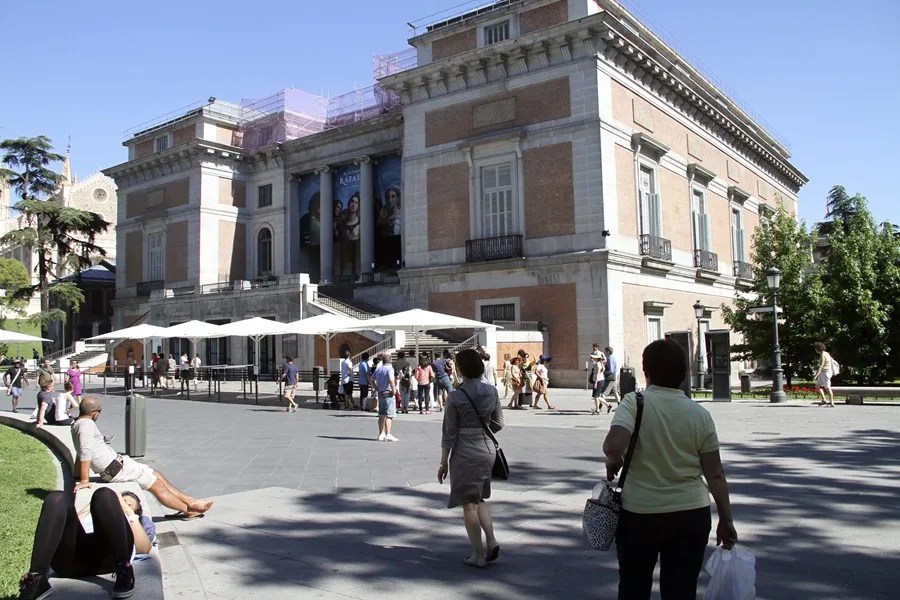 Vista de la fachada del Museo del Prado de Madrid