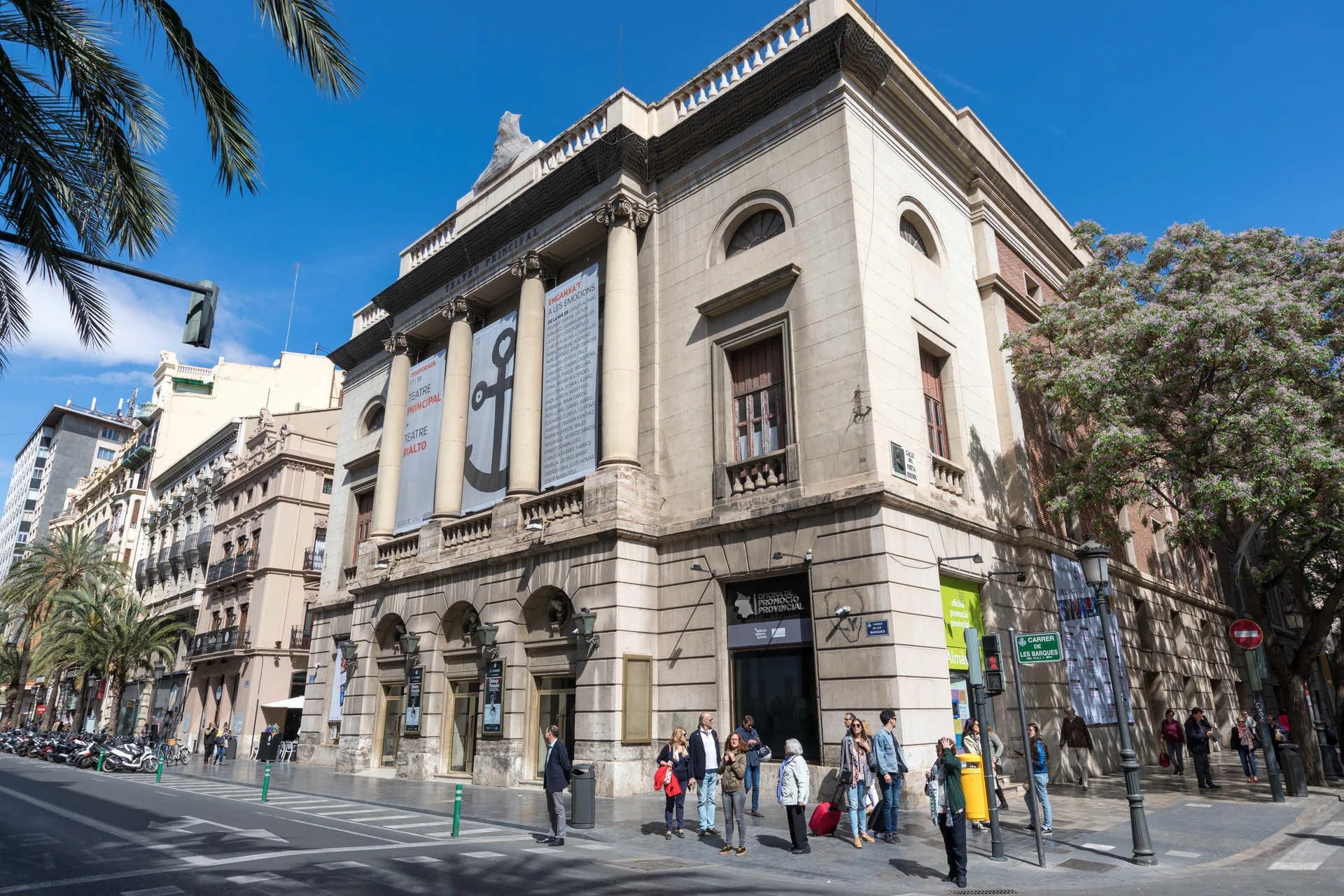 Fachada del Teatro Principal de València, en una imagen de archivo de Turisme.
