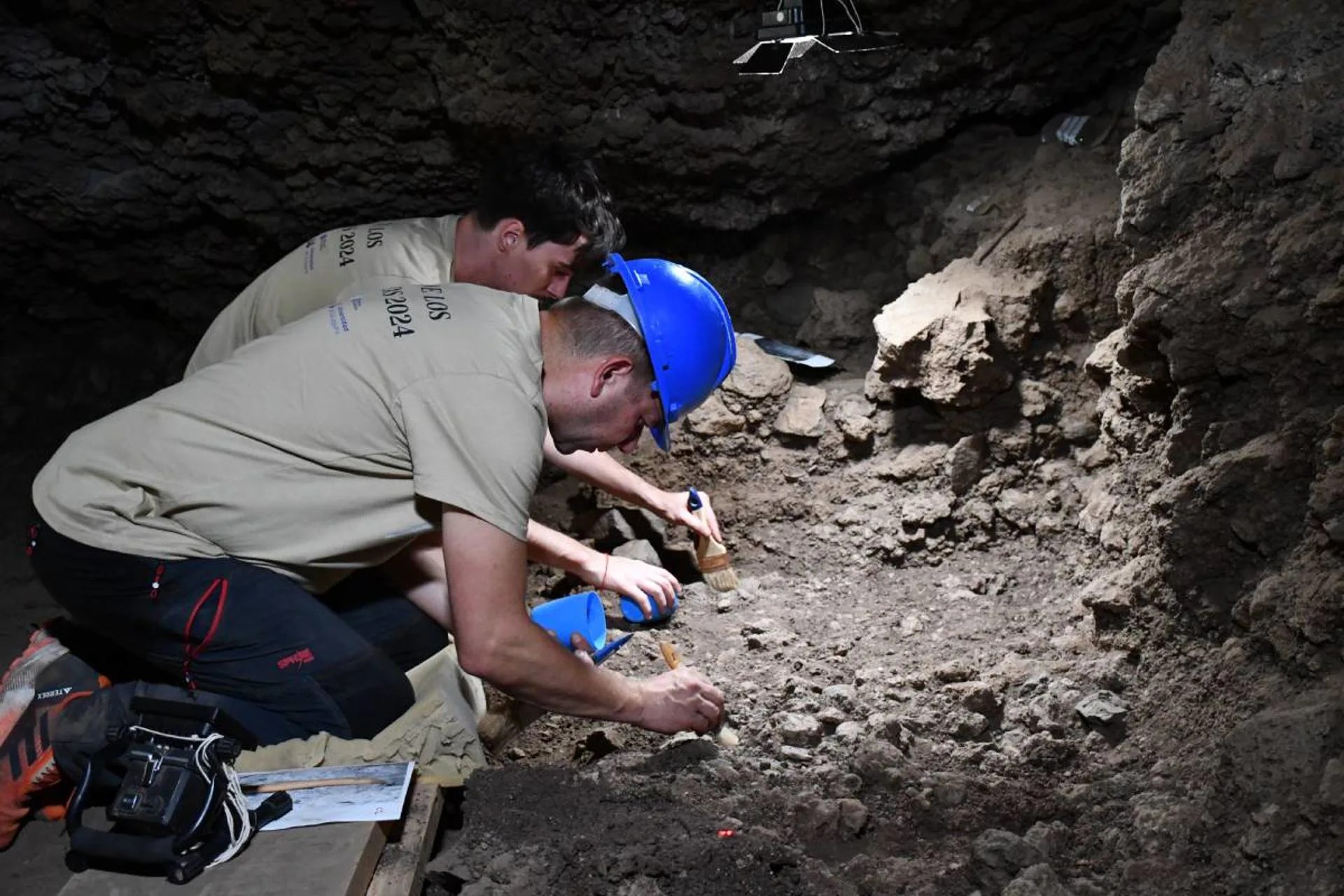 Imagen de las excavaciones arqueológicas en la cueva de los Cabezazos, facilitadas por la Universidad de La Laguna.