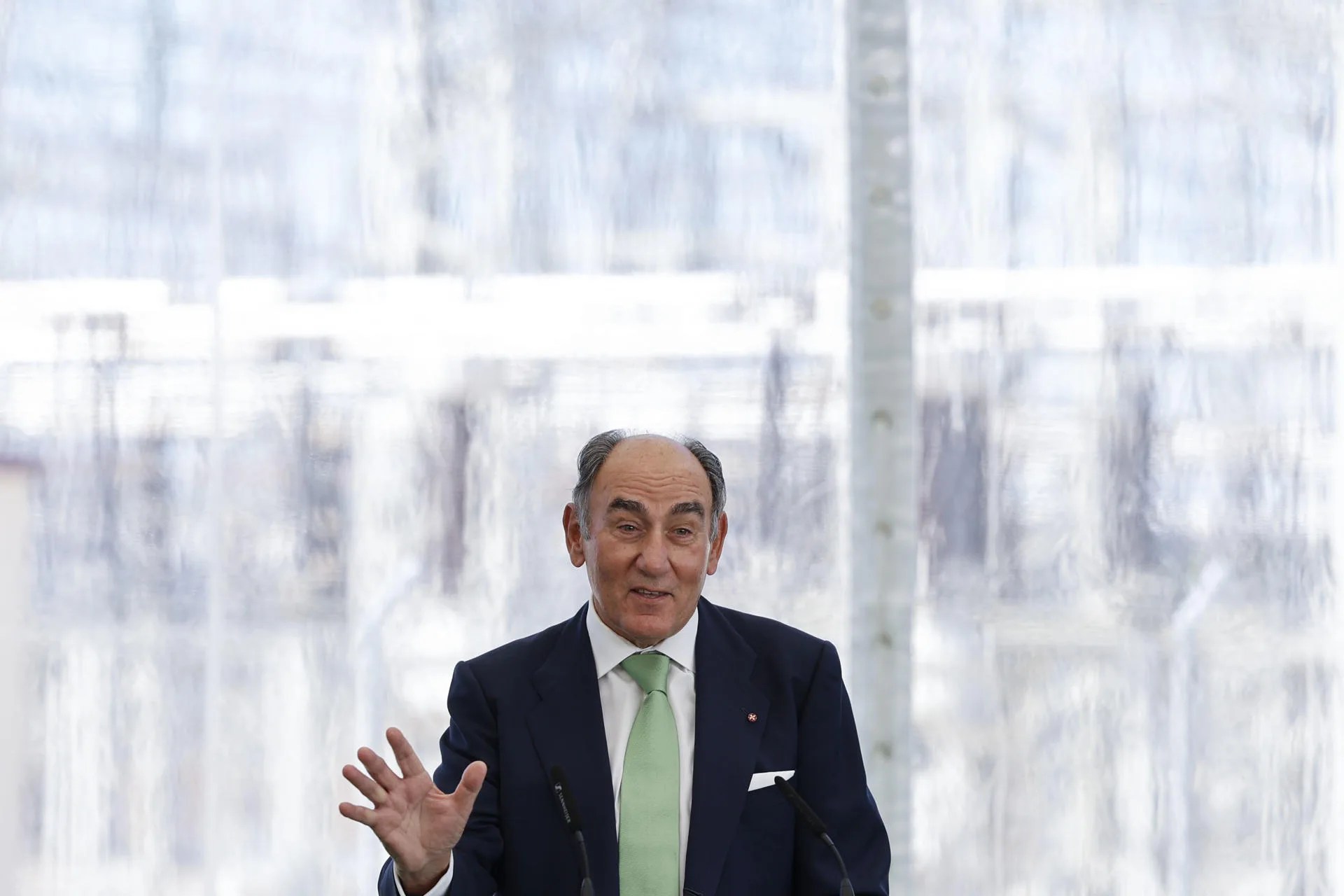 El presidente de Iberdrola, Ignacio Galán interviene en el acto de culminación del Plan il.lumina, este martes. EFE/Ana Escobar
