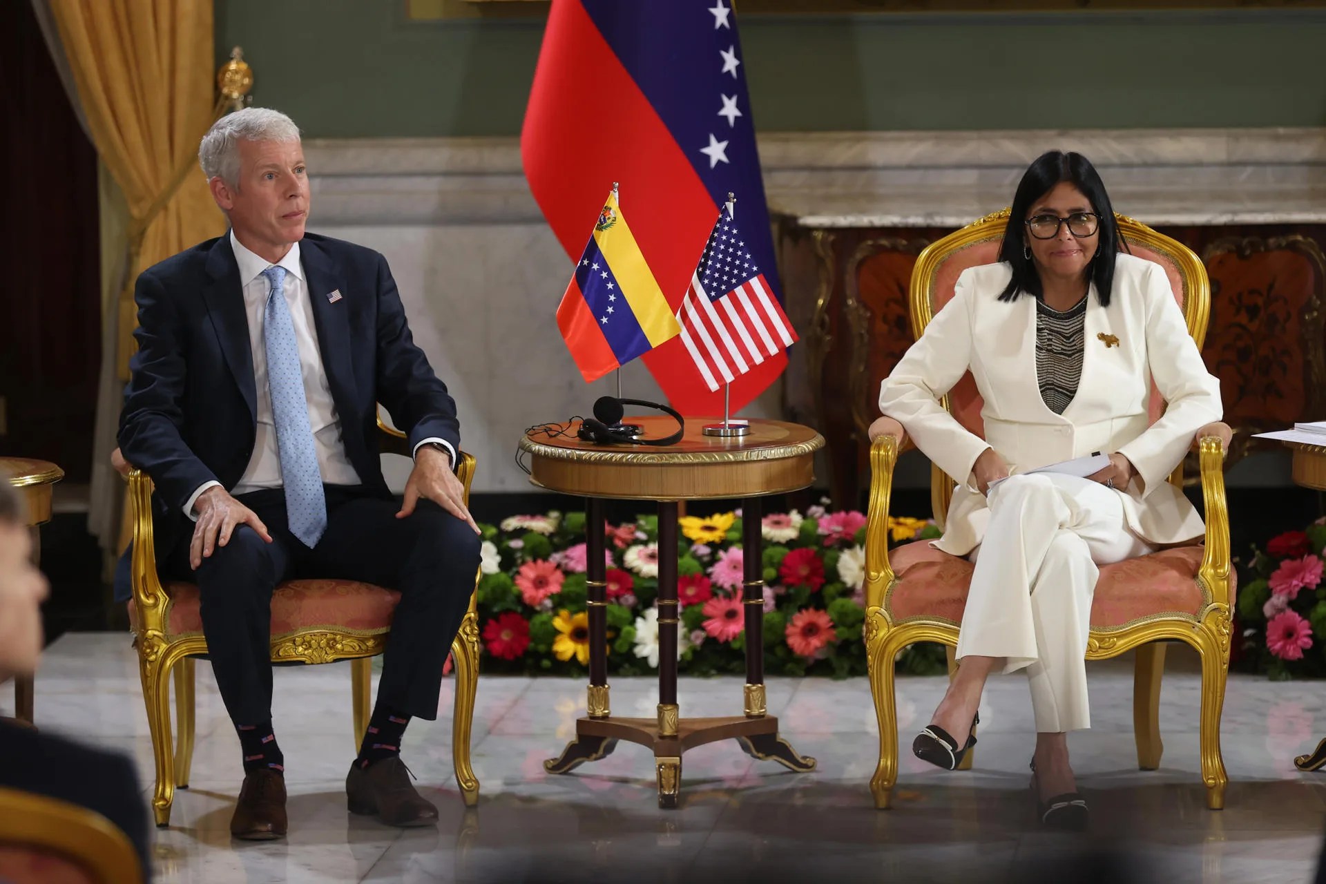 Venezuela's acting president, Delcy Rodriguez (R), reacts during a meeting with U.S. Secretary of Energy Chris Wright (L) in Caracas, Venezuela. Sep. 02, 2026. EFE/ Ronald Pena R