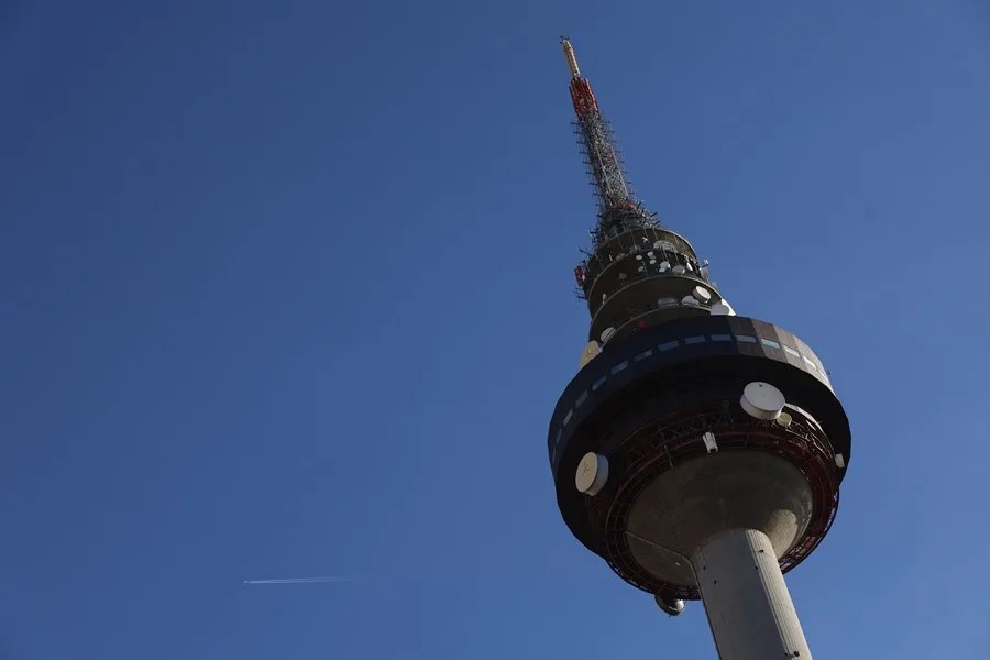 Vista de Torrespaña, el popular 'Pirulí'.