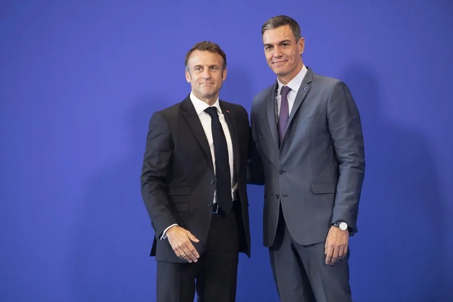 Macron visita España