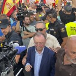 El presidente de la Ciudad Autónoma de Ceuta Juan Jesús Vivas (c)