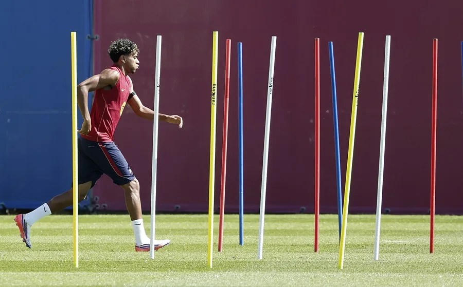 El delantero del FC Barcelona Lamine Yamal