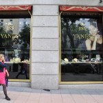 Vista del escaparate de la joyería "Yanes", situada en la calle Serrano, de Madrid.