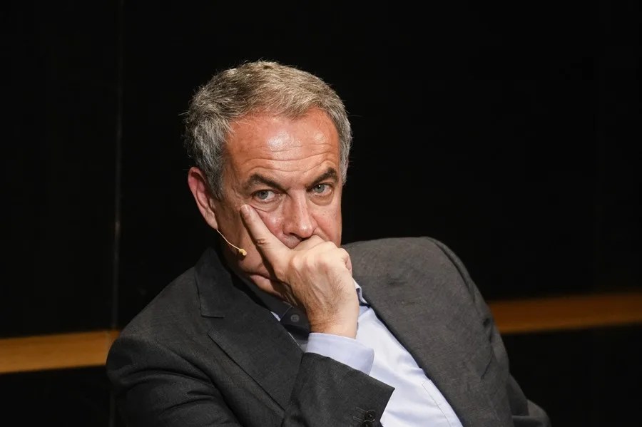 Zapatero Plus Ultra