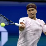 Zverev acaba con un Darderi que reacciona tarde en el Abierto de Estados Unidos