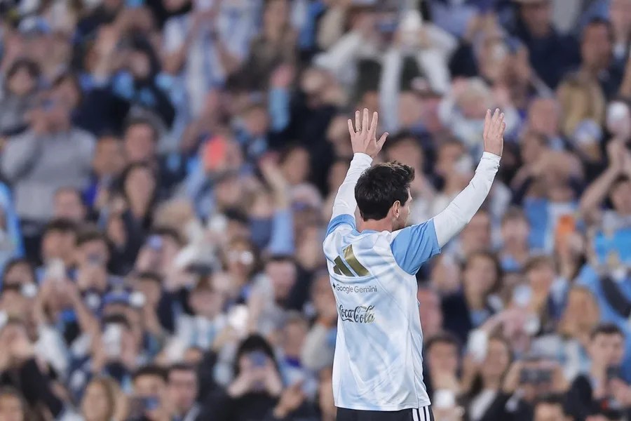 Argentina se rinde ante Messi: homenajes, lágrimas y un último grito de gol