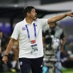 Chile, sin un seleccionador definitivo, construye sobre arenas movedizas su futuro a 2030
