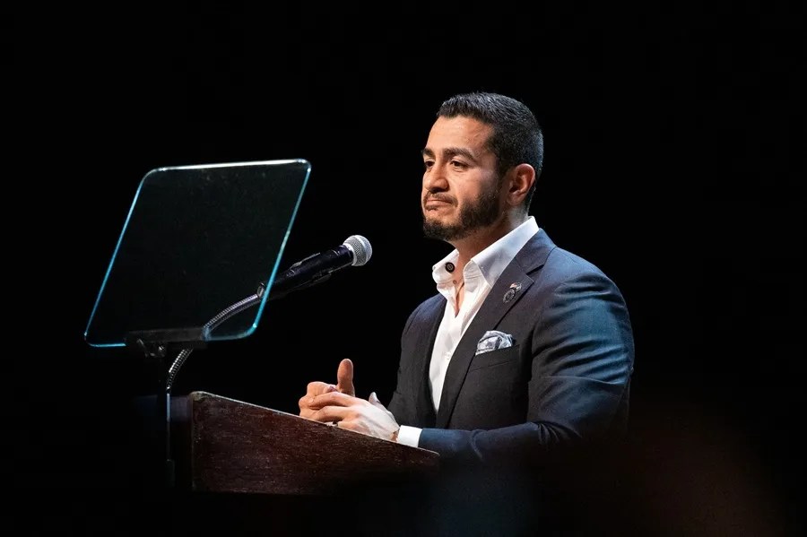 Trump dice que candidato al Senado Abdul El-Sayed es parte de los Hermanos Musulmanes
