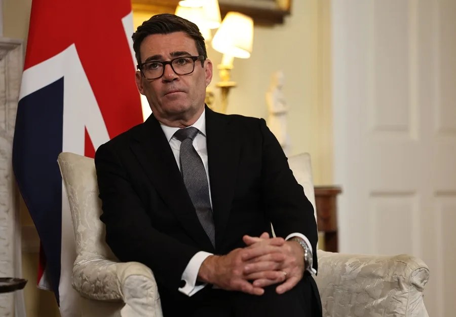 El primer ministro de Reino Unido dice ahora ser partidario de considerar el libre movimiento con la Unión Europea