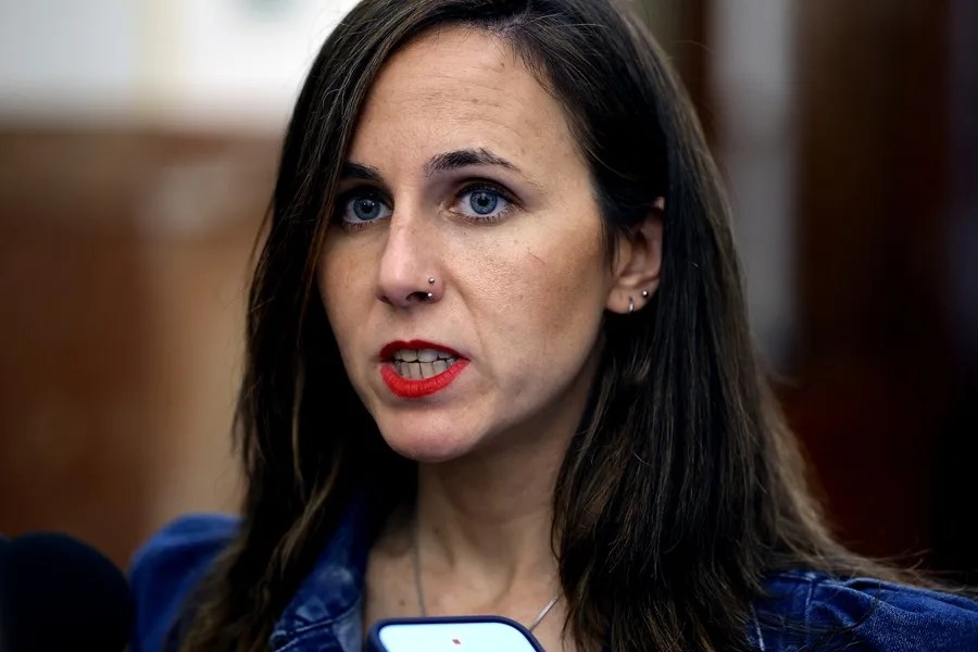 PODEMOS VOTARA A FAVOR DECRETOS