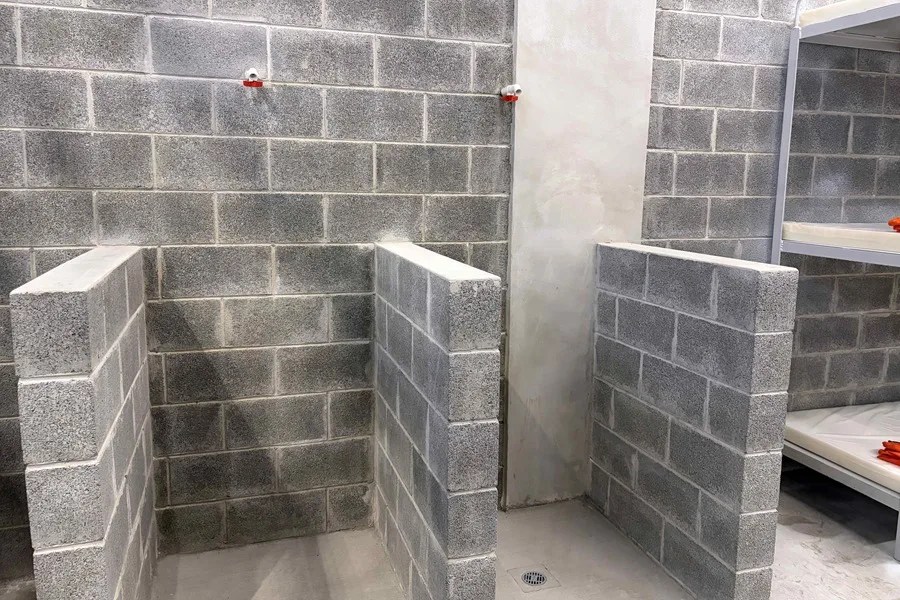 Costa Rica inaugura la megacárcel modelo Bukele que aspira a ser un referente en seguridad