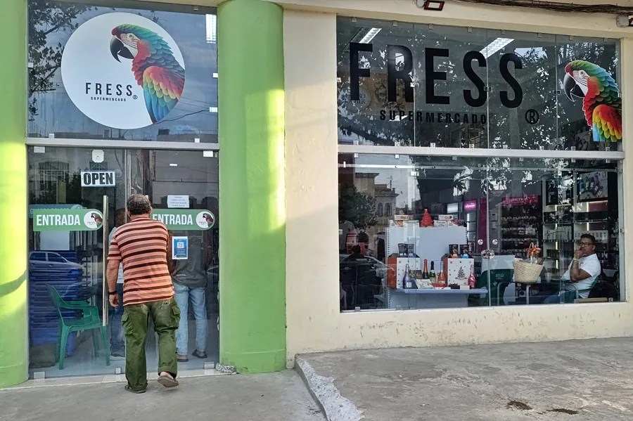 Más de 16.000 empresas privadas funcionan ya en Cuba como parte de las reformas económicas