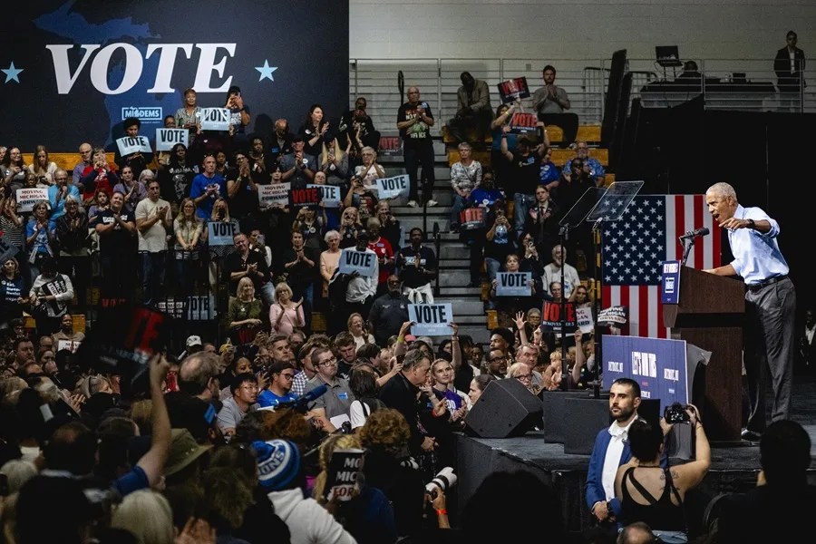 Obama apoya a los candidatos demócratas en Ohio y tilda al Gobierno Trump de cruel y corrupto