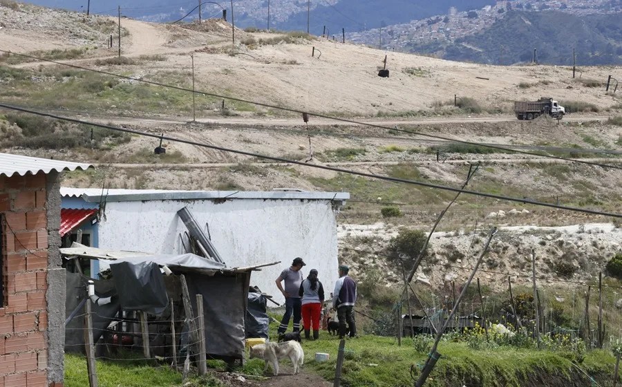 Doña Juana: la "mala vecina" que tapa con basura el horizonte verde de Bogotá