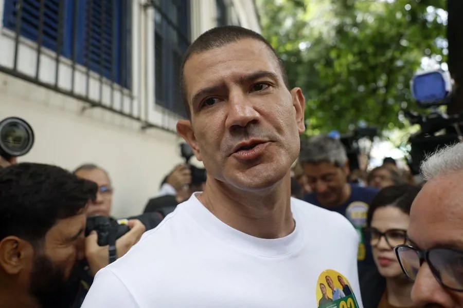 La derecha gobernará la mayoría de las regiones en Brasil, pero la izquierda resiste en su bastión
