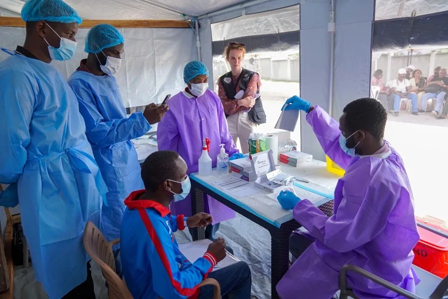 La RD del Congo supera la barrera de los 10.000 casos de ébola