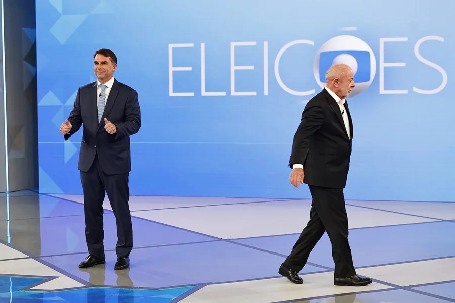 Flávio Bolsonaro supera a Lula por dos puntos en las últimas dos encuestas electorales