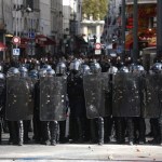 El Gobierno francés movilizará a 70.000 policías este sábado