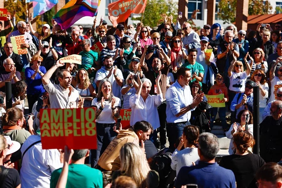 Acto de precampaña de Frente Amplio en Móstoles
