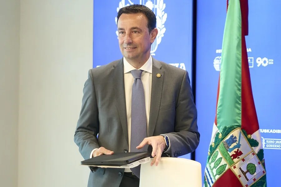 El vicelehendakari Mikel Torres ha anunciado la revisión al alza del crecimiento de la economía vasca. EFE. L Rico
