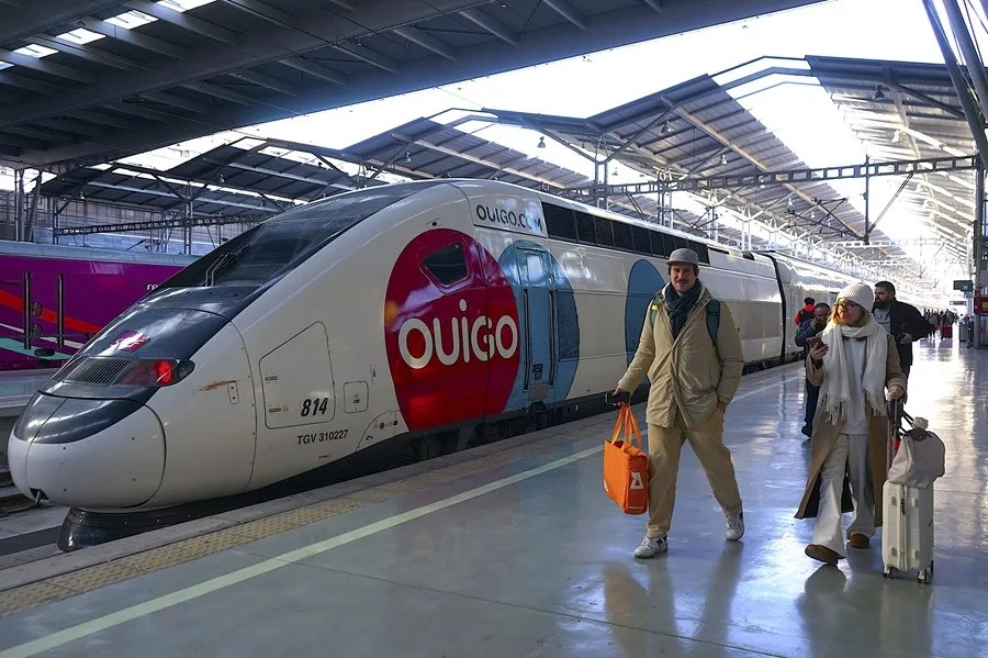 HUELGA MAQUINISTAS OUIGO
