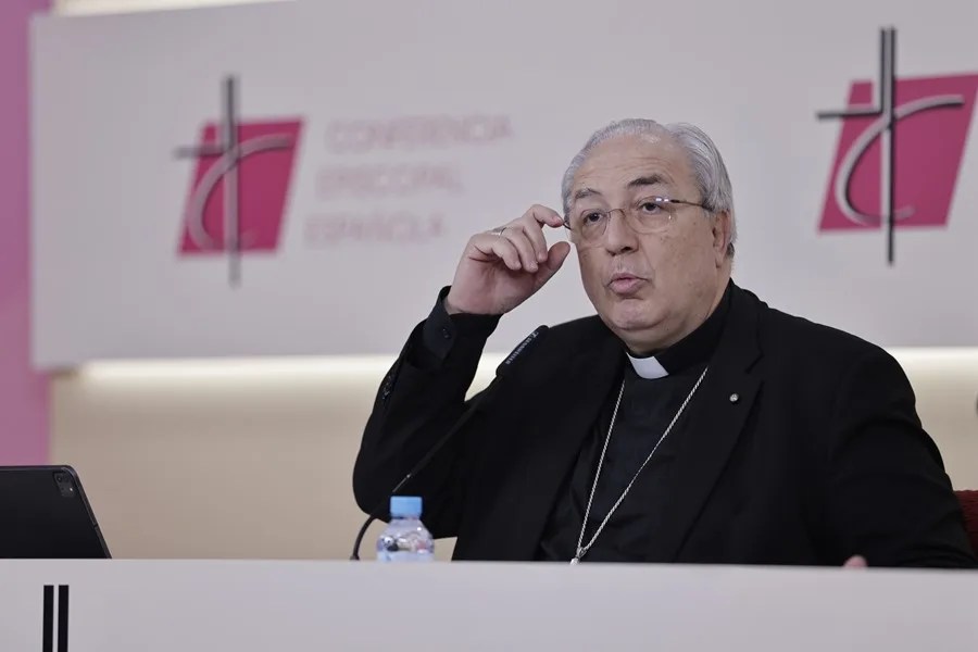 IGLESIA DECRETOS VIVIENDA
