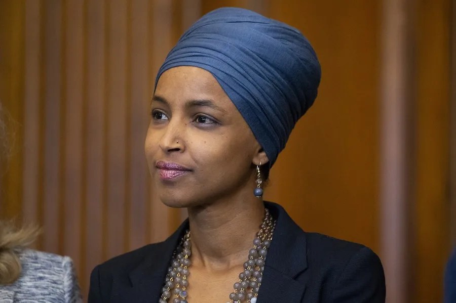 La congresista demócrata investigada por el Gobierno de Trump denuncia "intimidación"