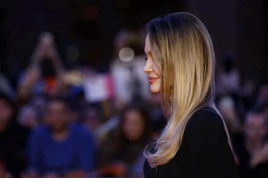 Angelina Jolie