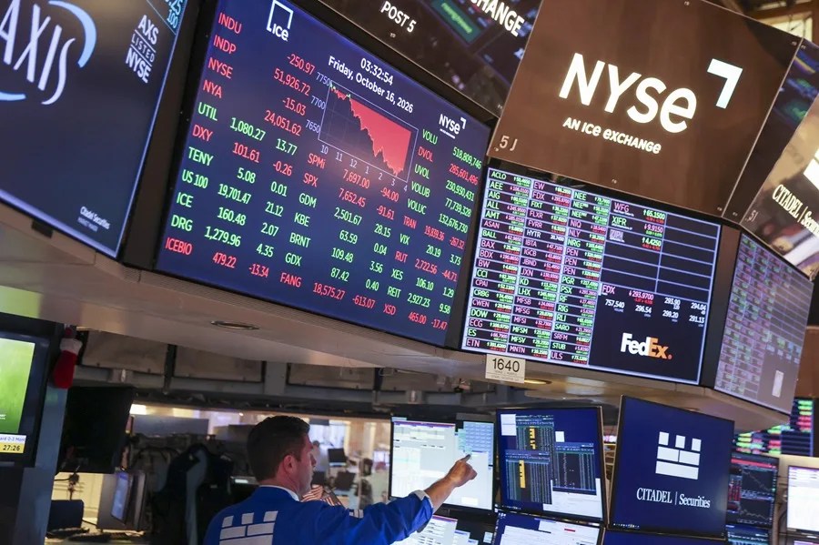 Wall Street cae lastrado por el Nasdaq, que pierde un 4,5 % en la semana