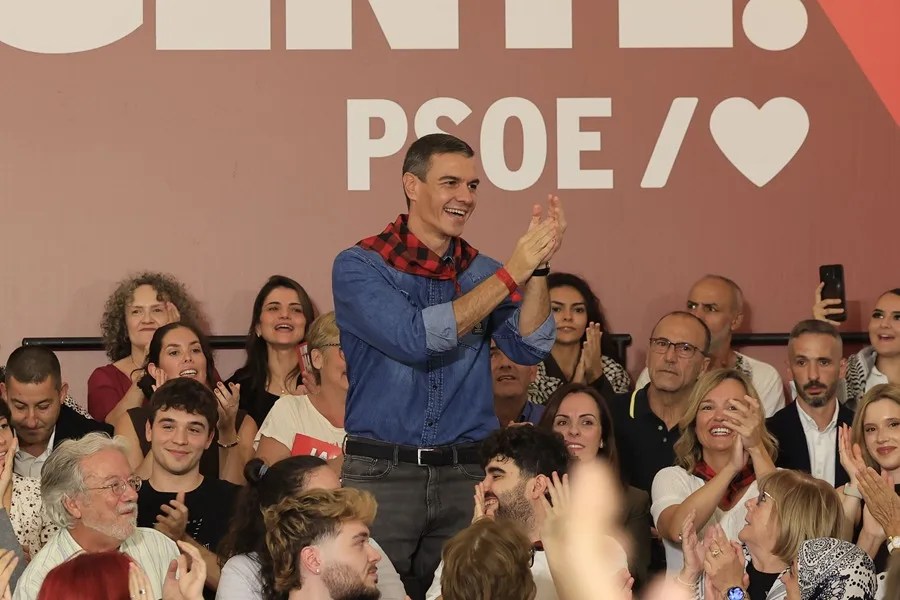 El PSOE alcanza un acuerdo con el Frente Amplio para presentar una lista única al Senado