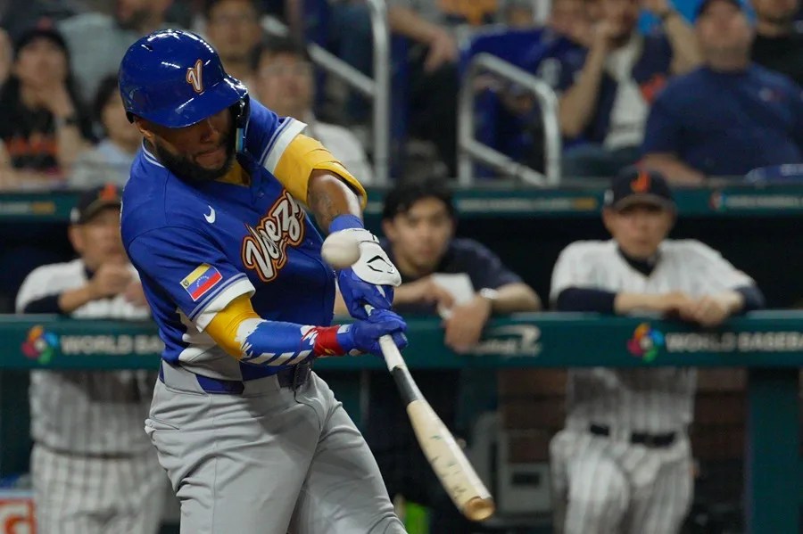 Venezolanos buscan doble corona histórica entre el Clásico Mundial y la Serie Mundial