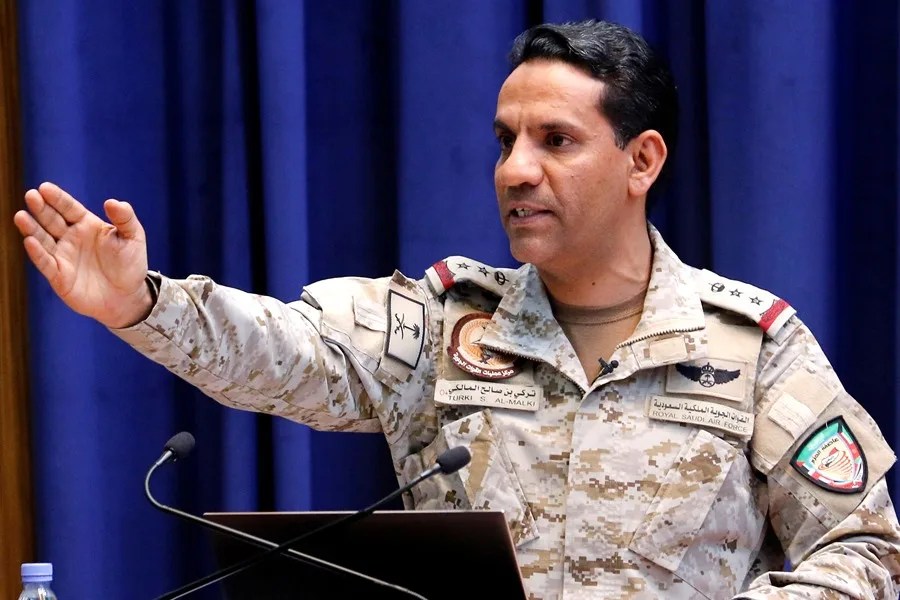 Arabia Saudí dice haber interceptado un misil hutí contra Riad y activa alertas