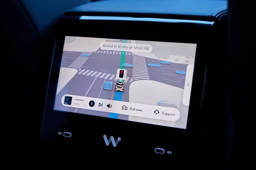 Waymo empezará a probar sus robotaxis en Toronto para lanzar en 2028 su servicio comercial
