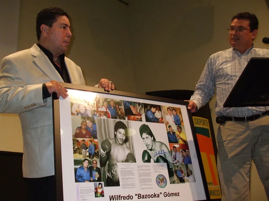 El legendario púgil puertorriqueño Wilfredo Gómez (i)