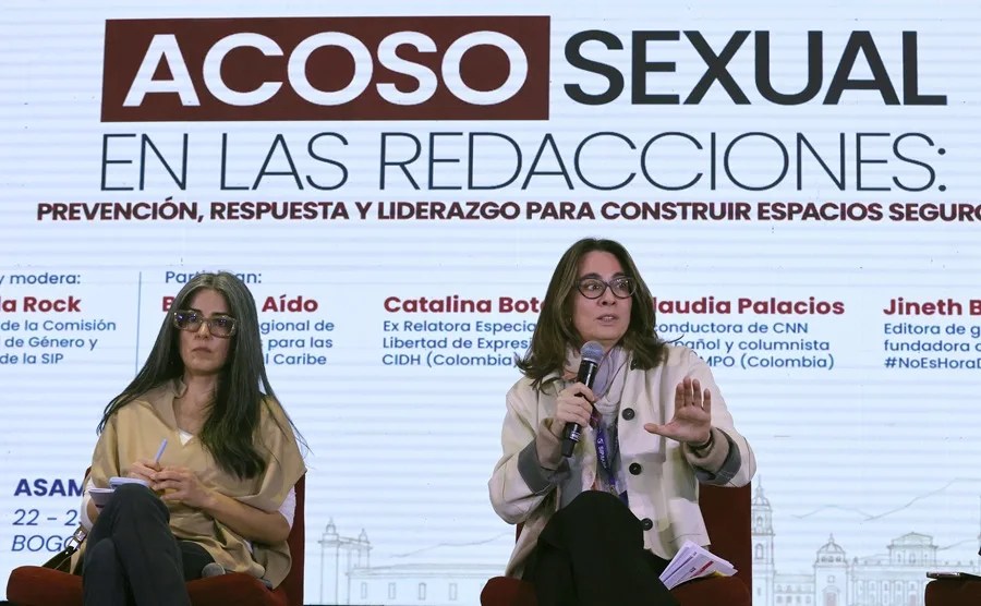 "¿Qué culpa tiene él de que usted sea bonita?": Acoso sexual que se normaliza en la prensa