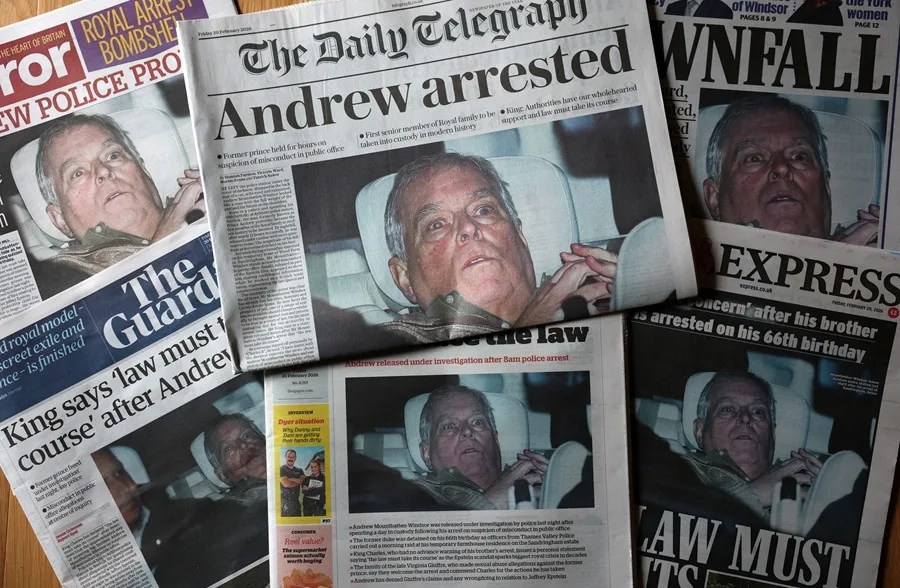 Portadas de periódicos británicos tras el arresto de Andrew Mountbatten-Windsor