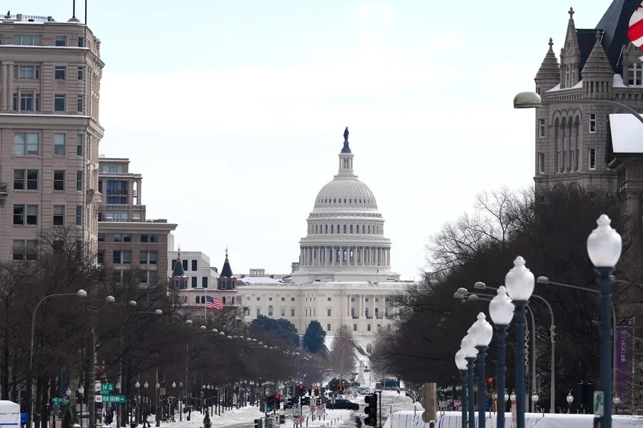 El gas de Alaska, una apuesta de décadas se cuela en la batalla por el Senado en Estados Unidos