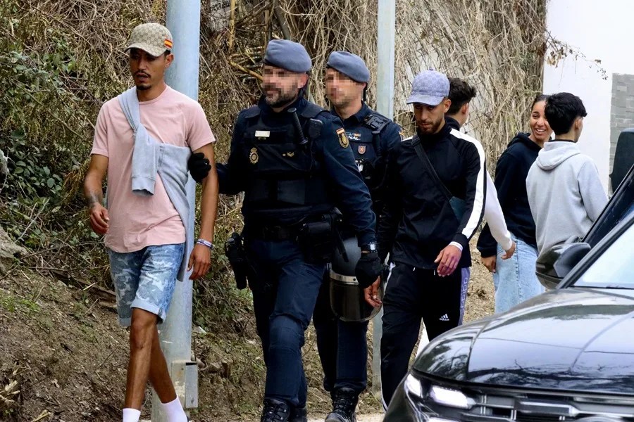 La Policía Nacional lleva a cabo este lunes una operación en Ceuta