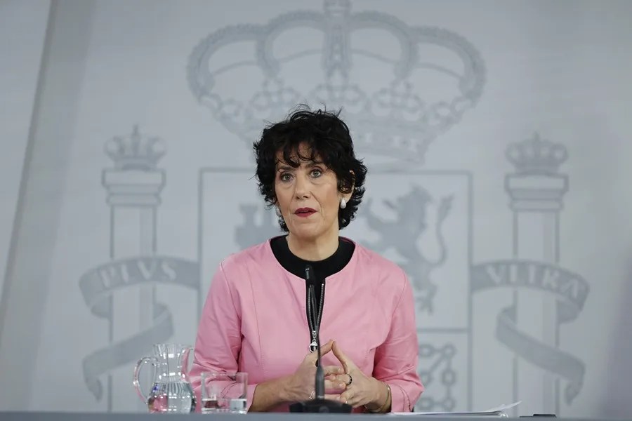La ministra portavoz, Elma Saiz, durante la rueda de prensa posterior al Consejo de Ministros