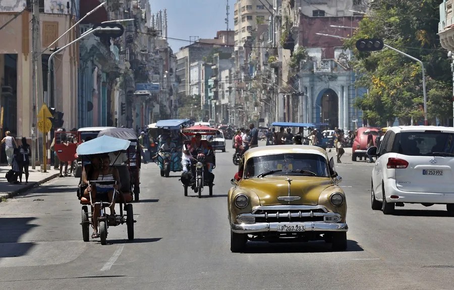 Cuba regula con un decreto las representaciones comerciales extranjeras